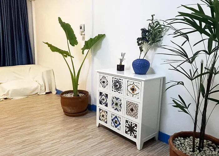 曼谷市中心素坤逸4卧 泳池别墅 近nana 近asoka * Бангкок